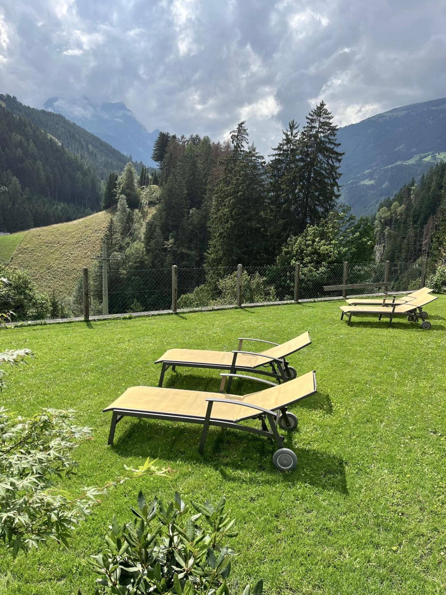 Natur Zeit - Alpine Garden Apartments Mayrhofen Εξωτερικό φωτογραφία