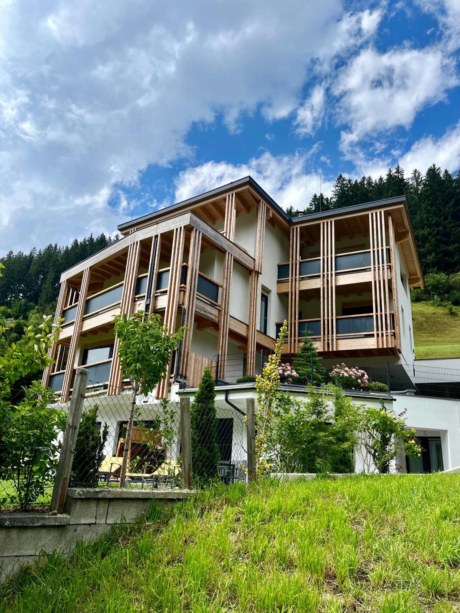 Natur Zeit - Alpine Garden Apartments Mayrhofen Εξωτερικό φωτογραφία