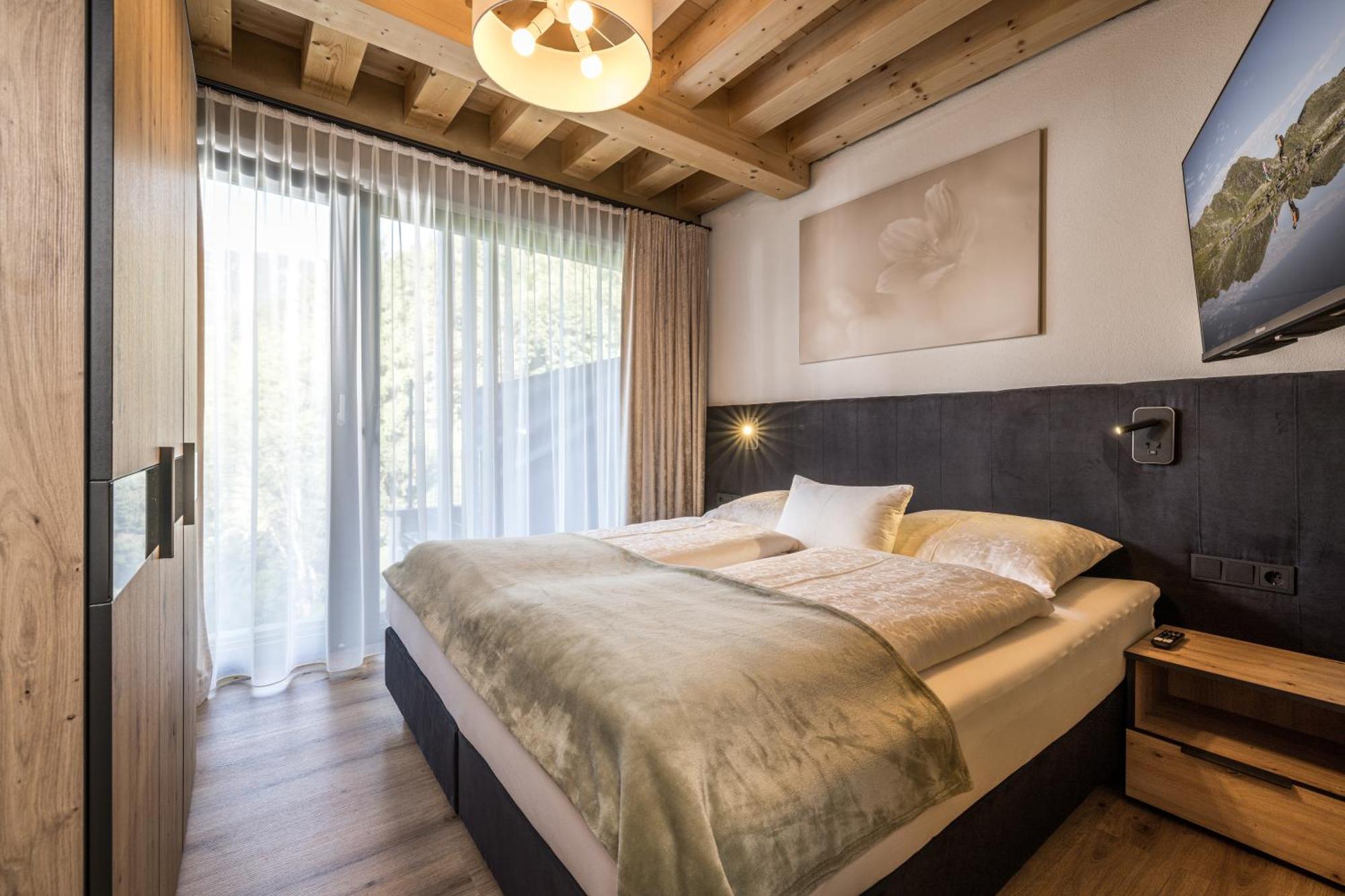 Natur Zeit - Alpine Garden Apartments Mayrhofen Εξωτερικό φωτογραφία