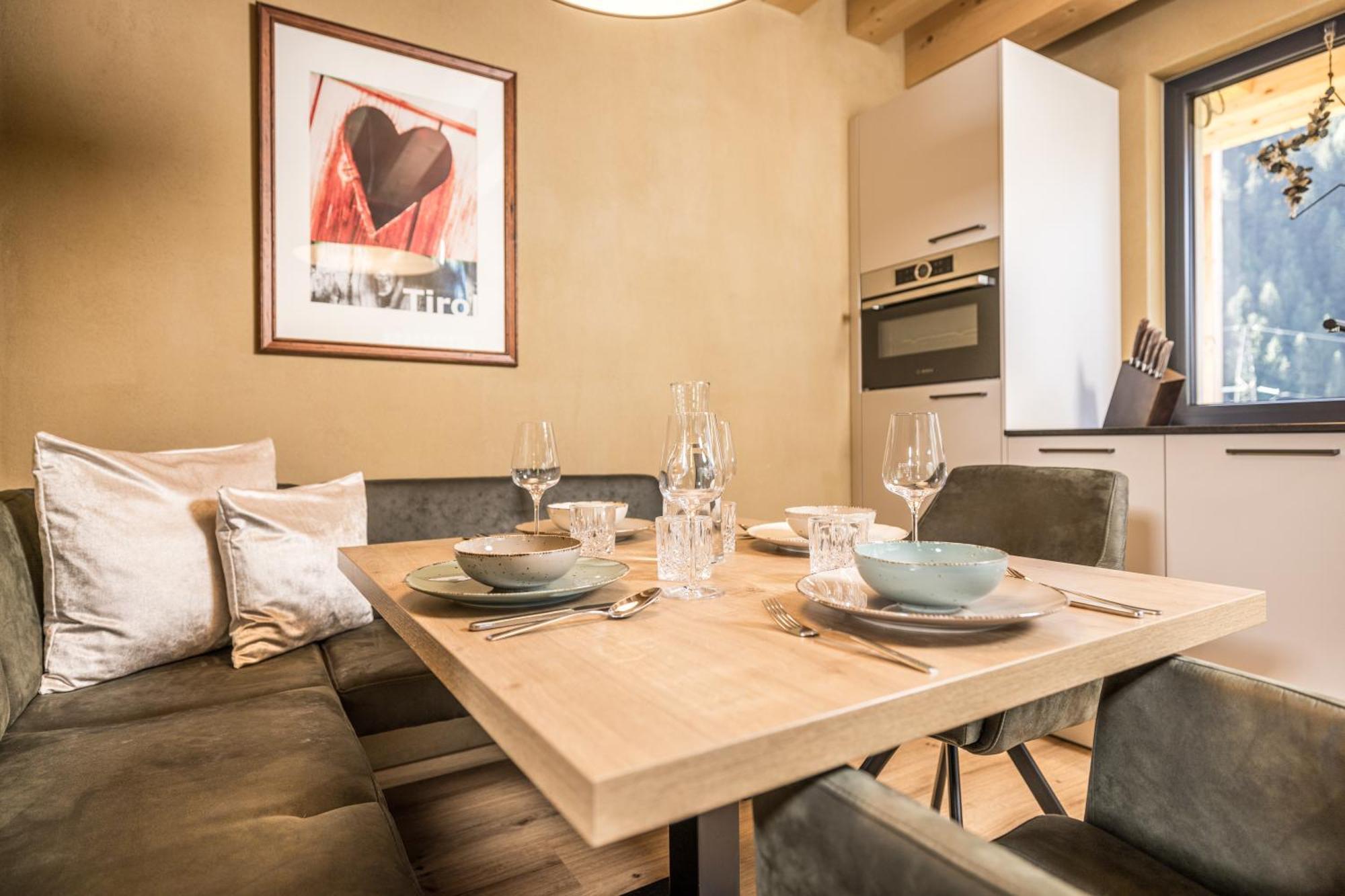 Natur Zeit - Alpine Garden Apartments Mayrhofen Εξωτερικό φωτογραφία